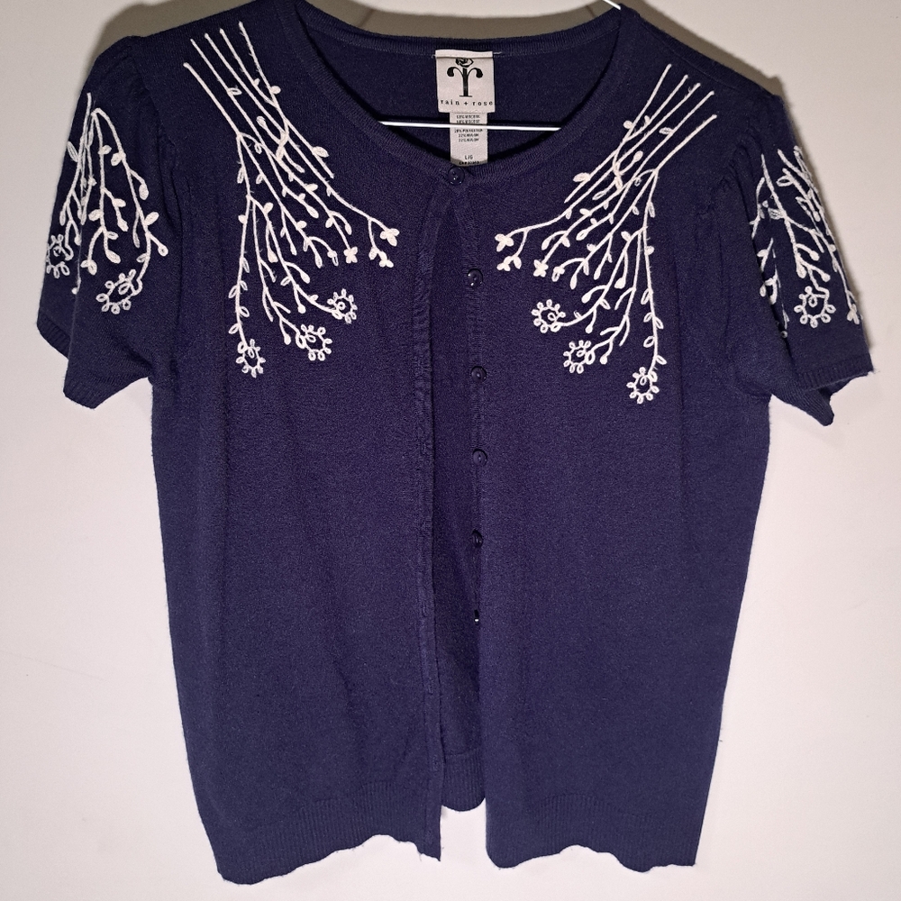 Rain + Rose short sleeve embroidered button up cardigan size large